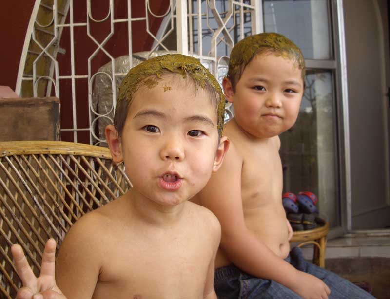 ヘナはアレルギーの心配が少なく子供いでも安全に使えます