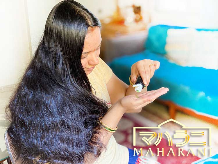 ヘアオイルを塗布