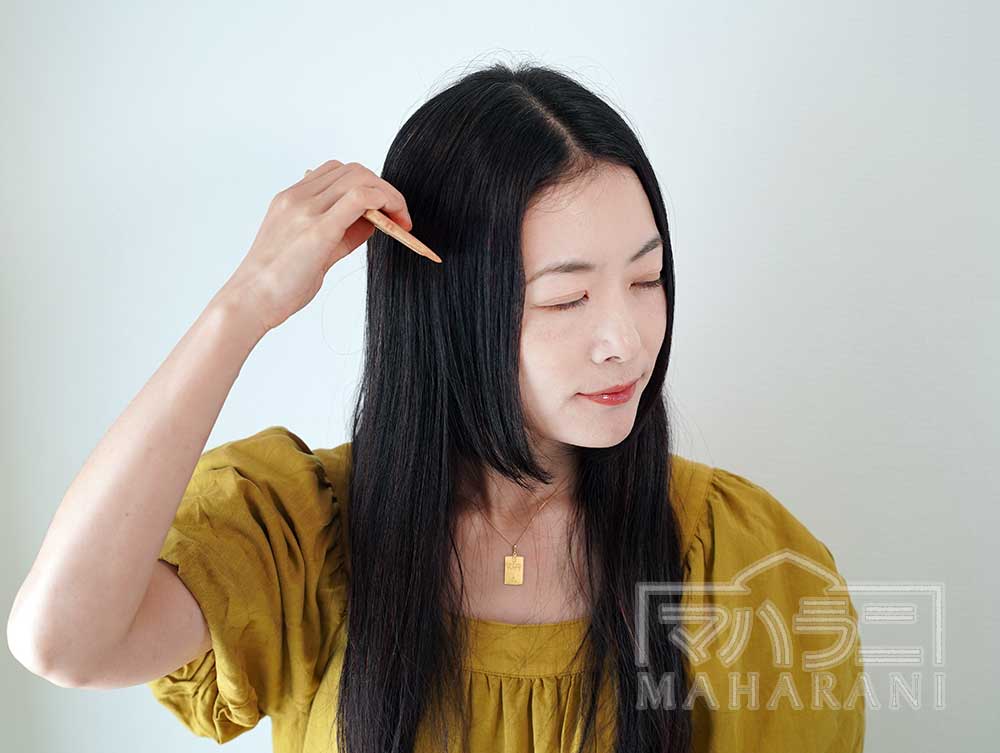 女性
